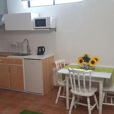 شقة Casa Da Ribeira أفيرو المظهر الخارجي الصورة