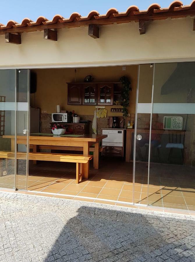 شقة Casa Da Ribeira أفيرو المظهر الخارجي الصورة