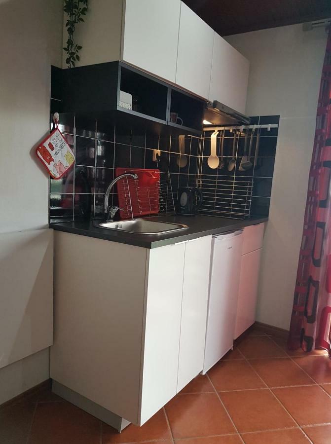 شقة Casa Da Ribeira أفيرو المظهر الخارجي الصورة